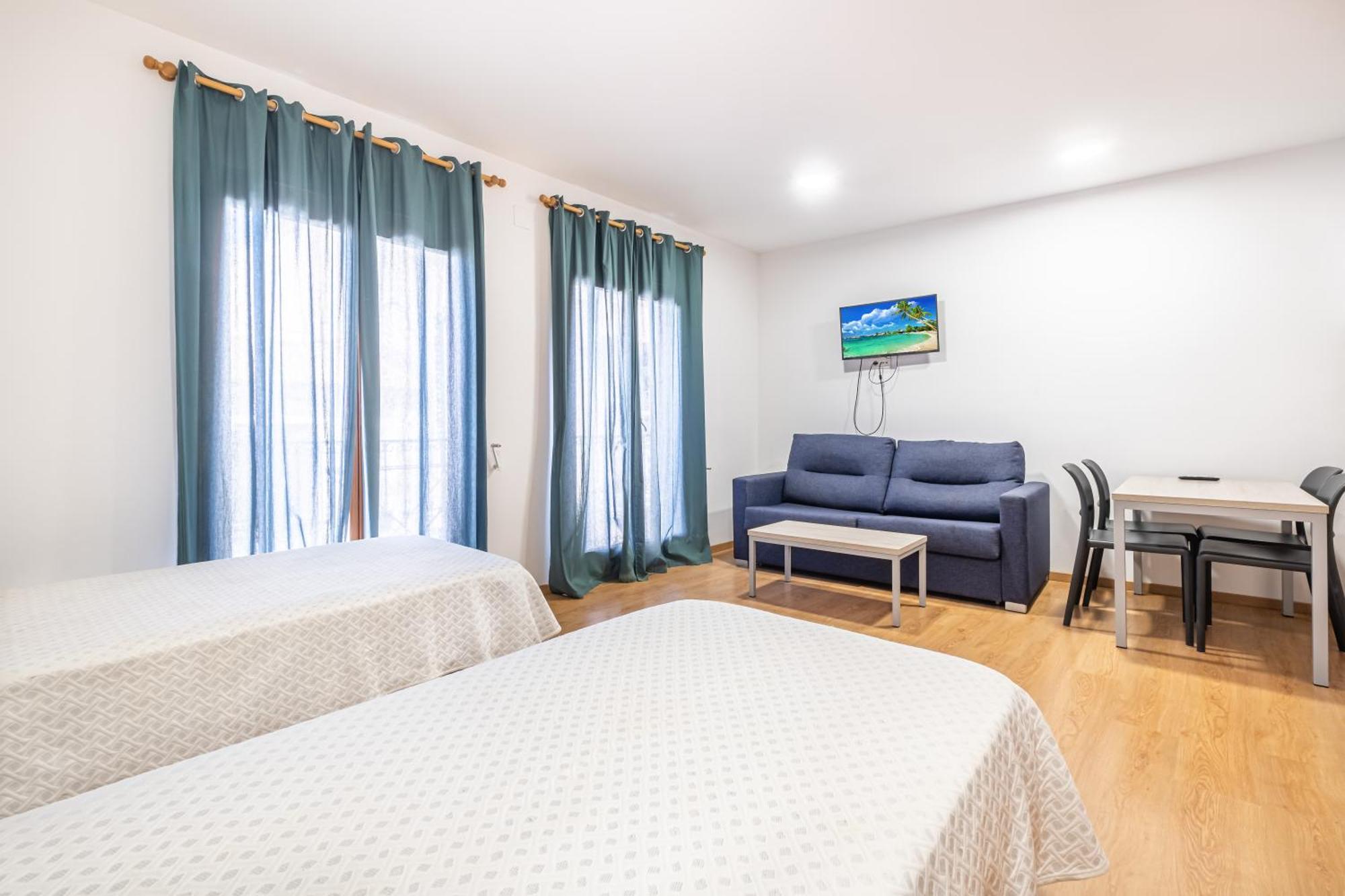 Apartamentos El Castell (Adults Only) Μπένιντορμ Εξωτερικό φωτογραφία